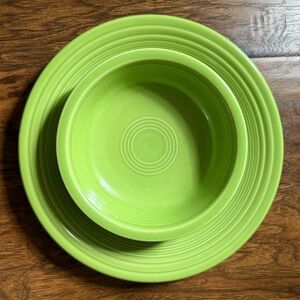 Fiesta vintage lime green dinner plate and bowl place setting